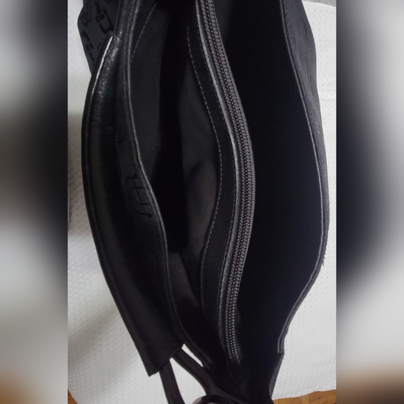 Authentic Gucci Horsebit Canvas Hobo - Picture 10 of 13